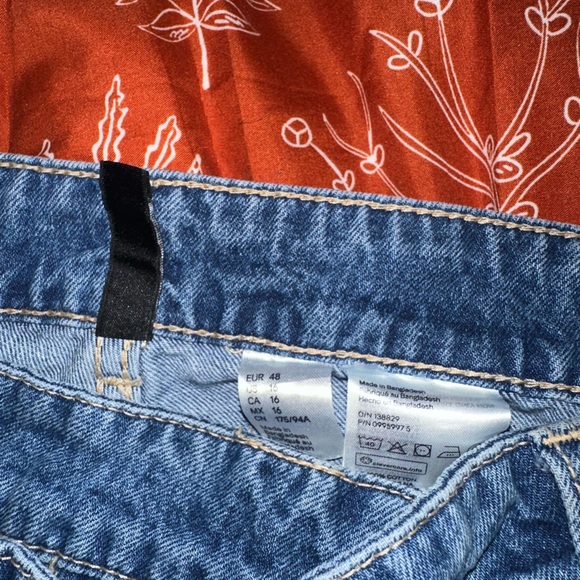 Blue Denim Jeans - Picture 3 of 3